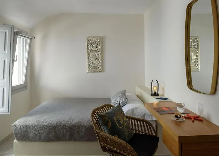 Strogili Lejlighedshotel Oia