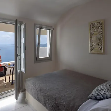 Aparthotel Strogili Oia (Santorini)