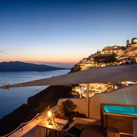 Aparthotel Strogili