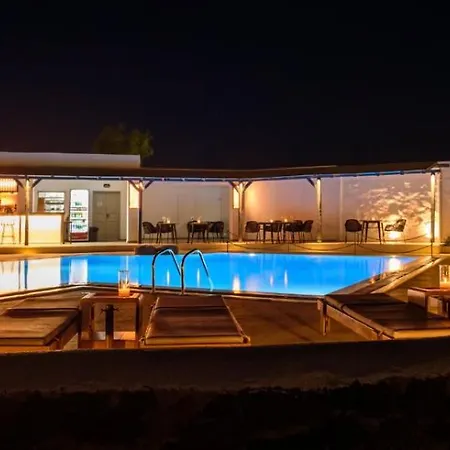 Strogili Aparthotel 2*