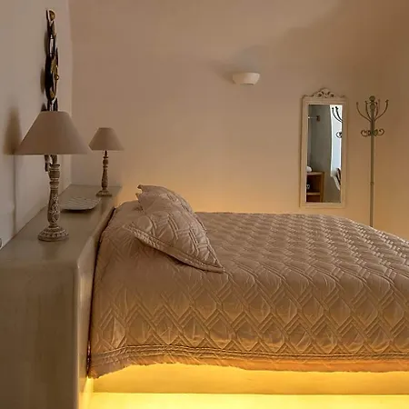 Aparthotel Strogili