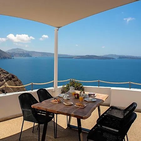 Aparthotel Strogili Oia (Santorini)