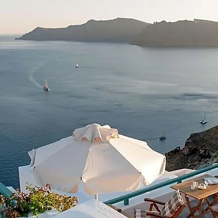 Strogili Aparthotel