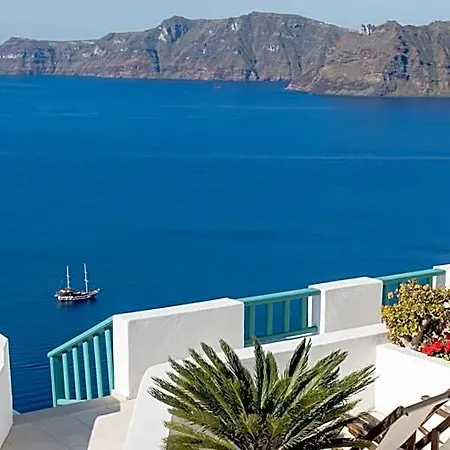 Strogili 4* Oia (Santorini)