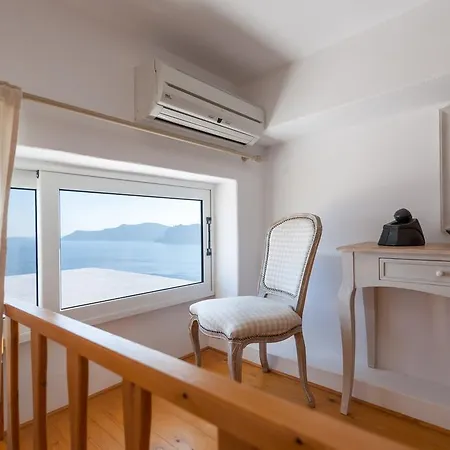 Strogili 4* Oia (Santorini)
