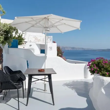 Strogili 2* Oia (Santorini)