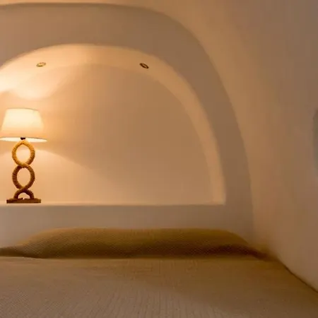 Aparthotel Strogili 4*