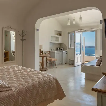 Aparthotel Strogili