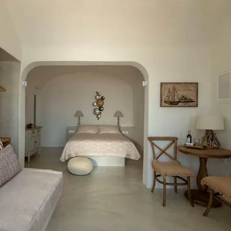 Aparthotel Strogili