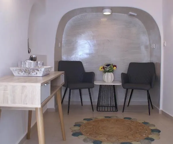 Aparthotel Strogili Oia (Santorini)