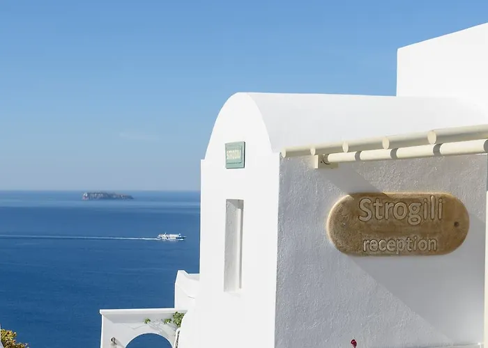 Hotel apartamentowy Strogili Oia