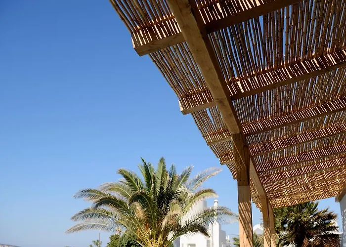 Hotel apartamentowy Strogili