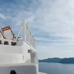 Strogili Apartmanhotel 4*
