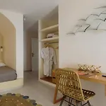 Apartmanhotel Strogili 4*