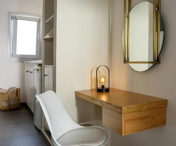 Aparthotel Strogili Oia