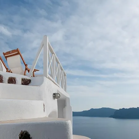 스트로길리 아파트호텔 4*